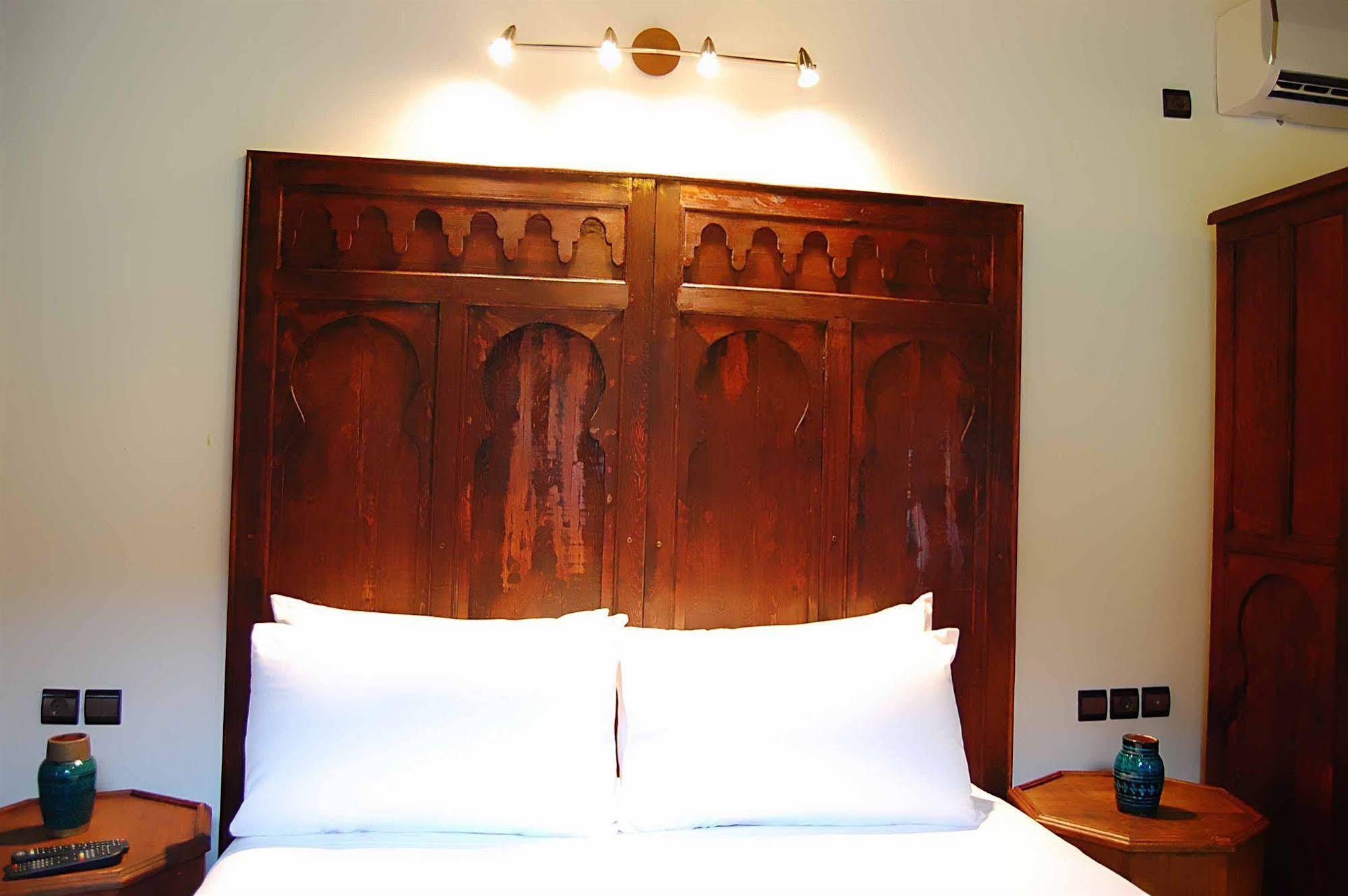 Riad Fes Aicha Экстерьер фото